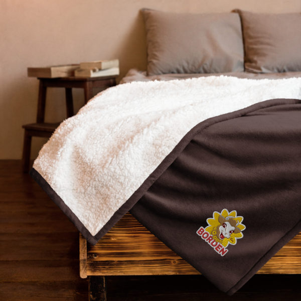 Elsie's Ultra-Soft sherpa blanket - Image 6